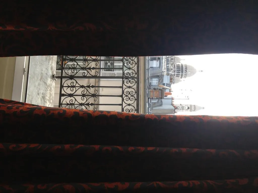 Montmartre Lägenhetshotell