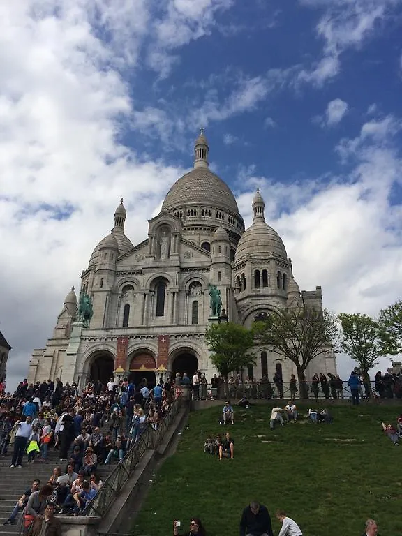 Montmartre Aparthotel 3*